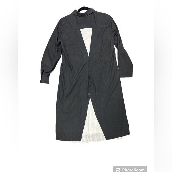 Weekend button dress - Picture 8 of 8